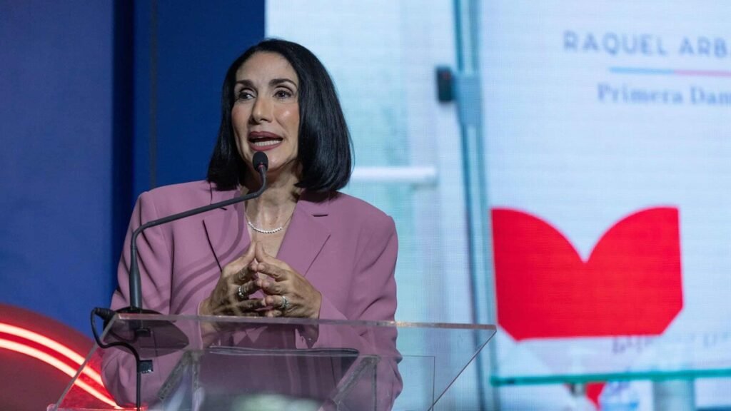 El embarazo adolescente cae 41.5 %, aunque el Gobierno insiste en que sigue siendo un "flagelo social"