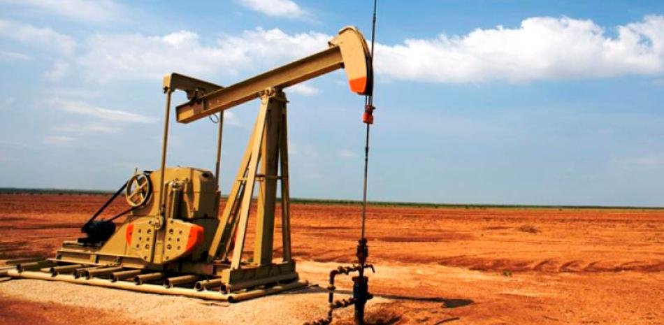 Petróleo WTI supera los US$100 y agrava la presión sobre precios y finanzas públicas: puntos clave