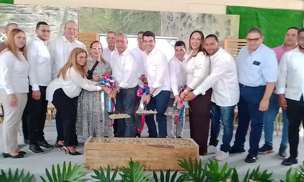 Arrancan en Sajoma las obras del nuevo acueducto y el Gobierno insiste en llevar agua a la Sierra