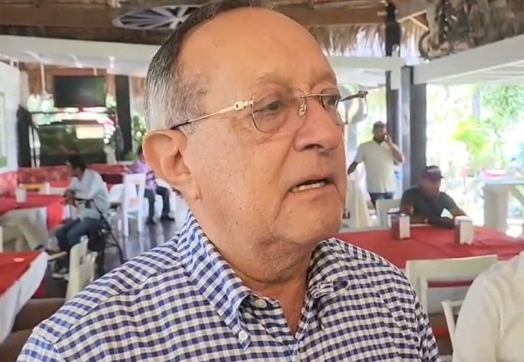 Estévez pide pruebas sobre permisos en Santo Cerro y cuestiona señalamientos al PLD