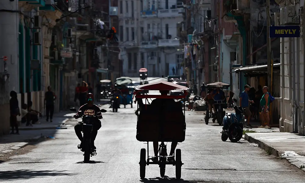 Cuba se muestra abierta a la oferta de ayuda de EE.UU. mientras pide claridad sobre sus condiciones: puntos clave