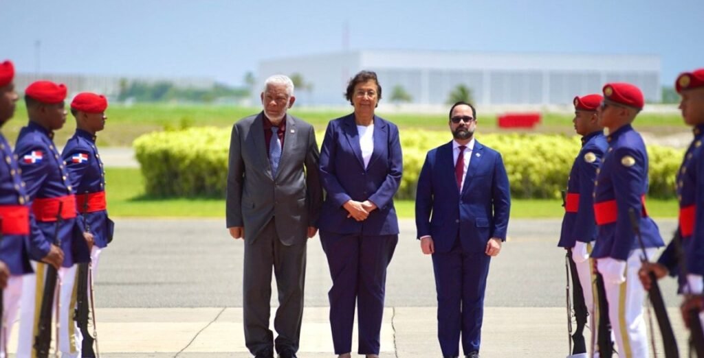 Llegada de presidenta de Surinam al país centra la atención en resultados de la agenda exterior de Abinader