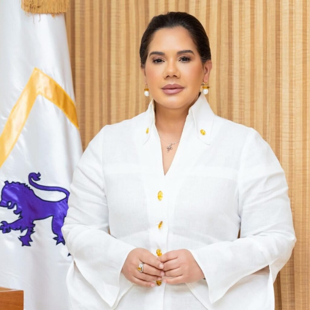 Karina Aristy apoya recorte a fondos de partidos, pero ¿dónde están los sacrificios del Gobierno?
