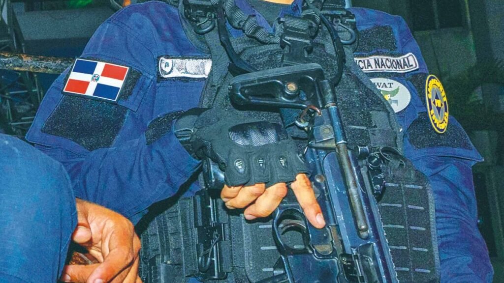 Casos con agentes reavivan cuestionamientos sobre el mandato policial y la protección de las mujeres: puntos clave