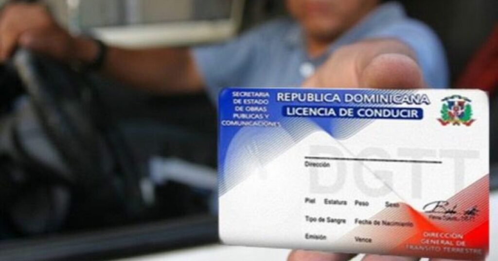 Abinader dispone por decreto nuevos plazos de renovación de licencias para mayores de 65 años: puntos clave