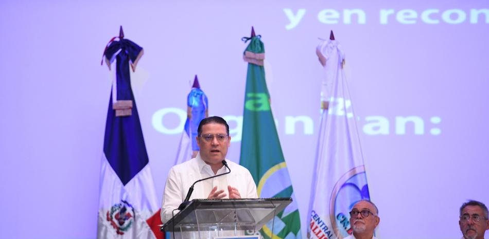 Sanz Lovatón y las medidas de austeridad: ¿sacrificio o falta de resultados?