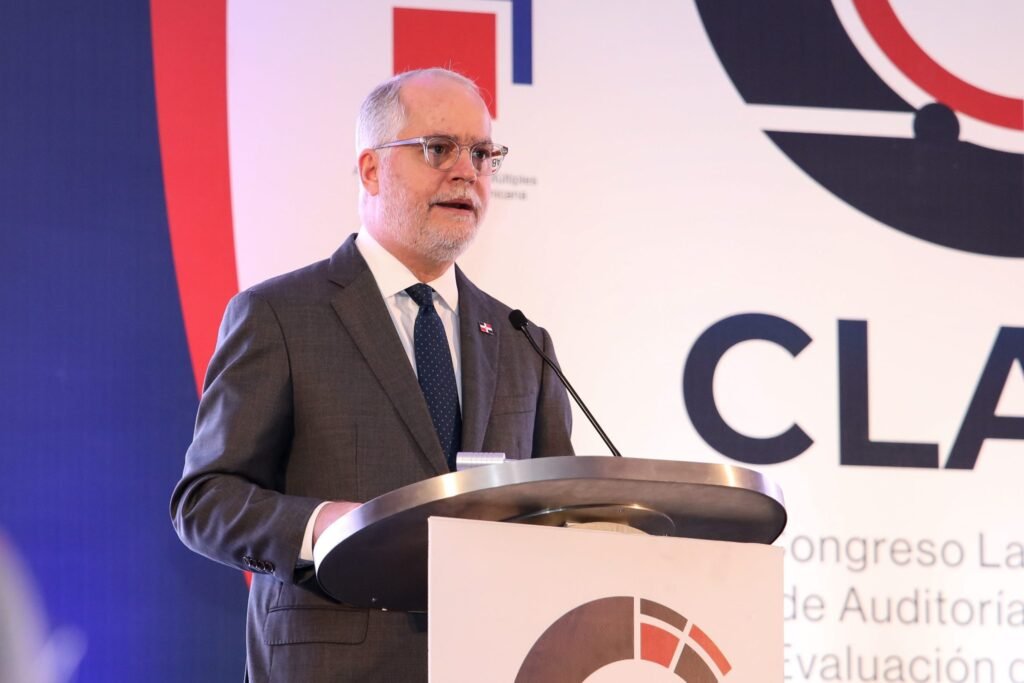 ABA y Superintendencia advierten que la vigilancia financiera debe adelantarse a los riesgos