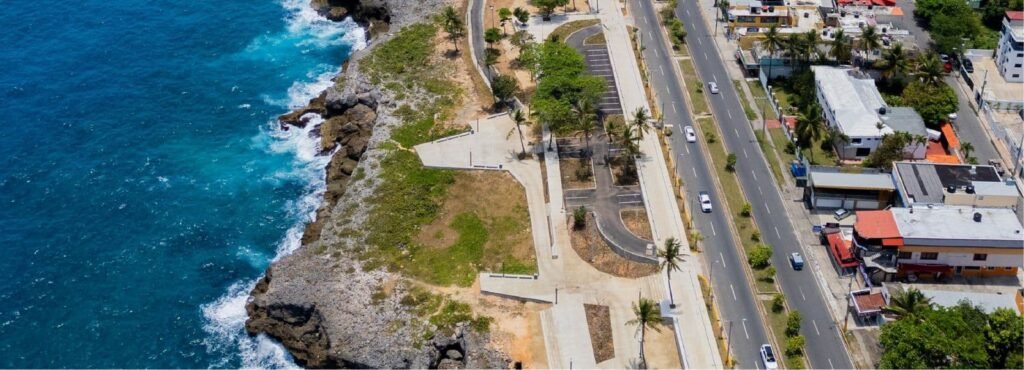 Abinader entrega segunda etapa del malecón de SDE y traslada a la comunidad la tarea de cuidarlo