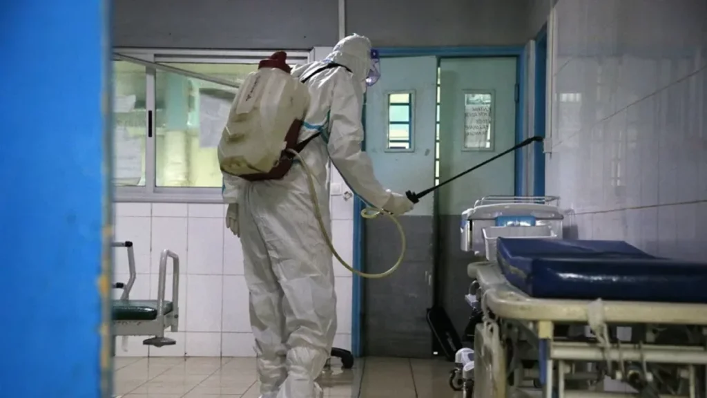 Ébola en Congo: el brote en Ituri suma 80 muertos y refuerza la vigilancia sanitaria