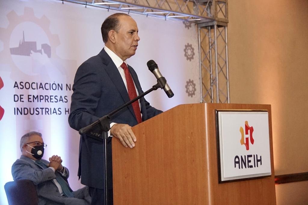 Aneih estrena directiva en medio de la crisis y pide acciones conjuntas ante el desafío económico y social