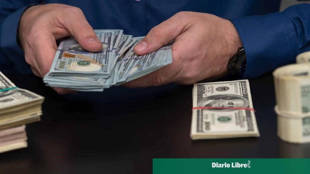 Tres sectores concentran casi la mitad del crédito en dólares y elevan la presión por mayor vigilancia: puntos clave