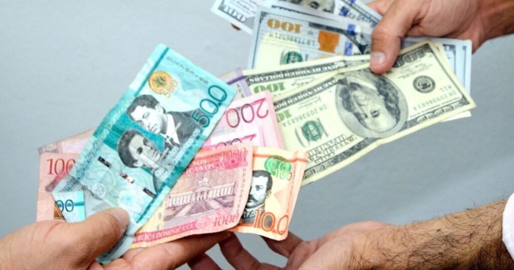 La subida del dólar encarece compras básicas y golpea el presupuesto familiar: puntos clave