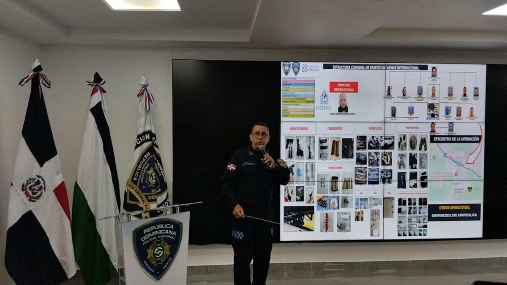 Cae red de tráfico de armas tras operar entre EE. UU. y varias provincias; quedan abiertas preguntas sobre los controles