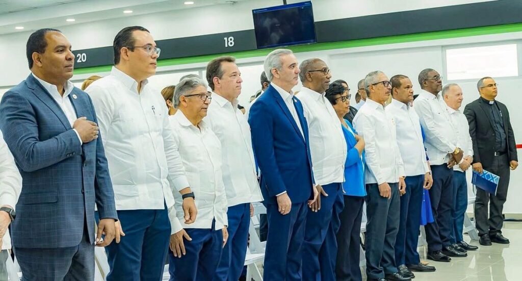 UASD digitaliza 29 trámites y aumenta la exigencia sobre mejoras tangibles en sus servicios