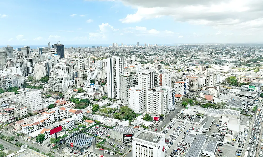 BID advierte que la falta de competencia limita salarios y profundiza la desigualdad en América Latina