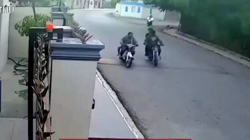 Asalto captado por cámaras a mujer con una niña vuelve a poner bajo alerta la seguridad en Esperanza