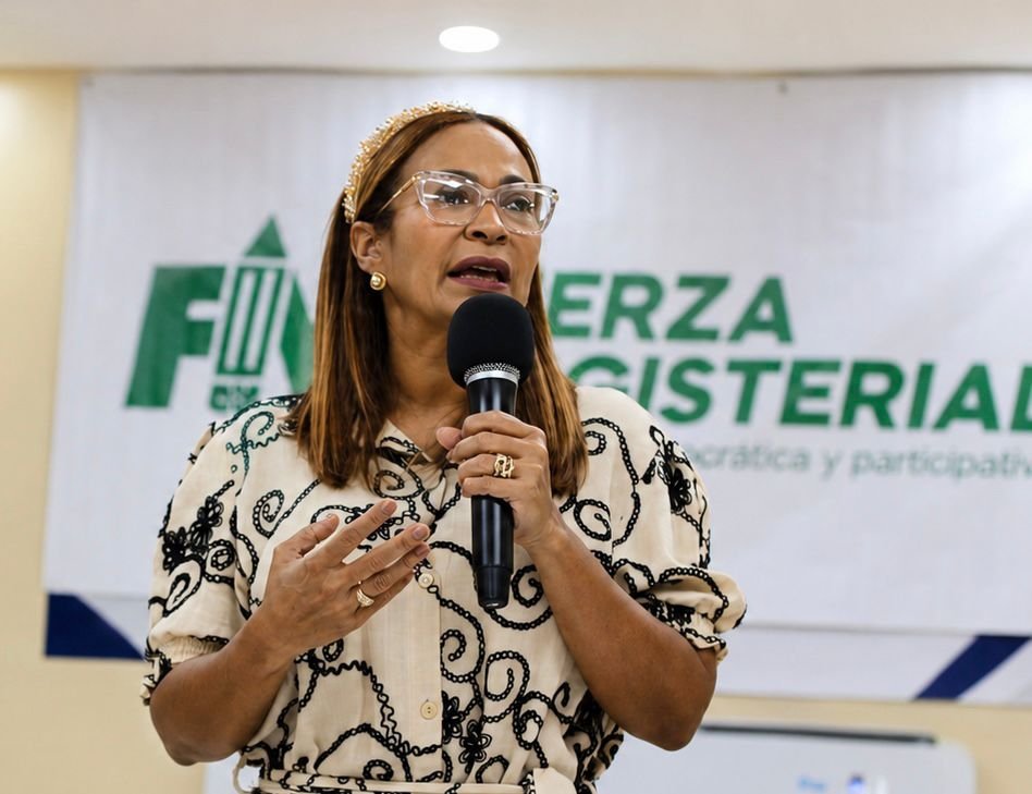 Cuestionan improvisación del Minerd en Evaluación Docente por fallas y aplazamientos