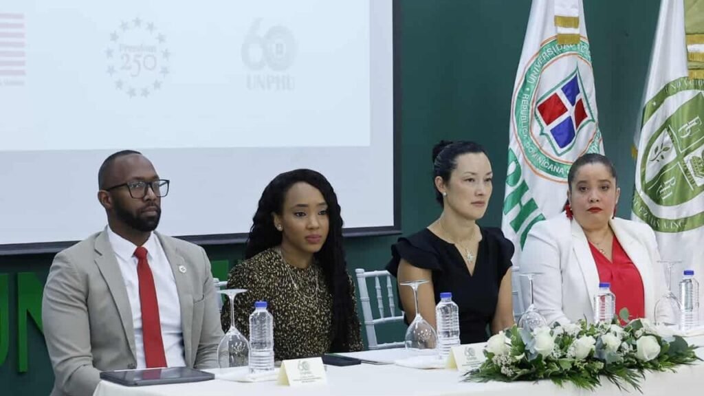 Arranca proyecto de ciudadanía digital e IA en RD en medio de la brecha tecnológica que aún afecta a comunidades