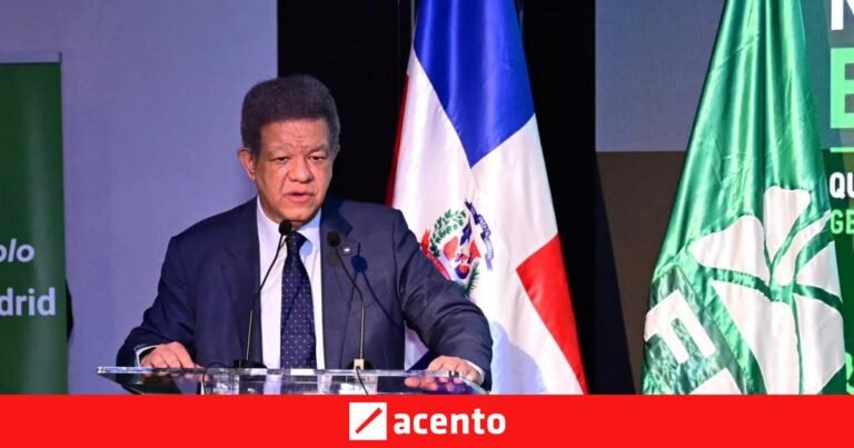 Leonel Fernández critica una reforma fiscal y cuestiona el impacto sobre el costo de vida y los recursos públicos