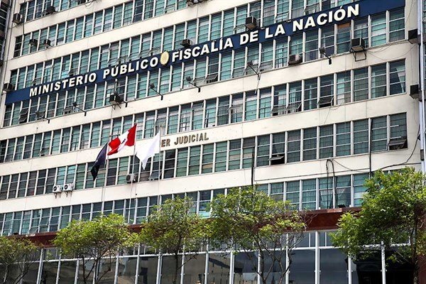 Fiscalía de Perú pide prisión preventiva para ocho militares y eleva la presión por el operativo en que murieron cinco civiles