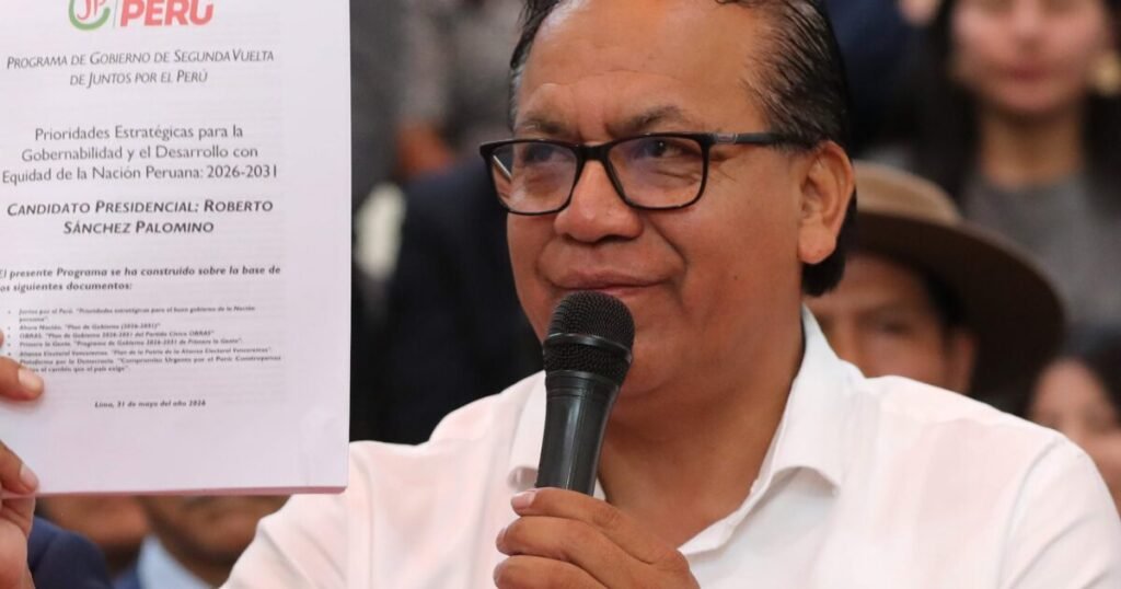 Roberto Sánchez enfrenta juicio y se intensifica el control sobre el financiamiento político en la recta final electoral de Perú