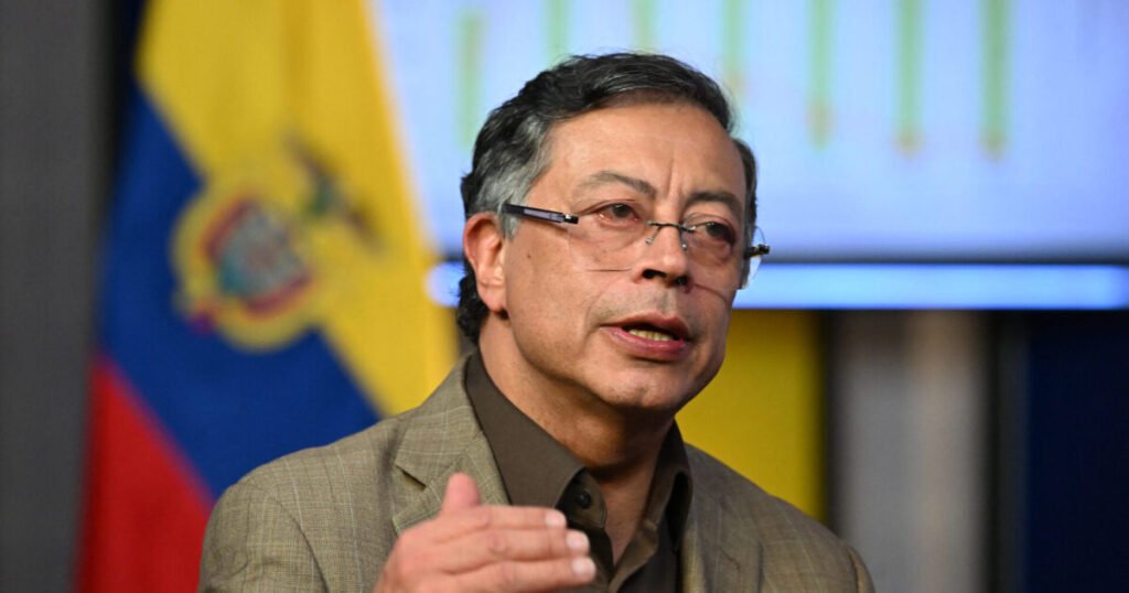 Comisión de la Cámara abre investigación disciplinaria a Petro por mensajes en X