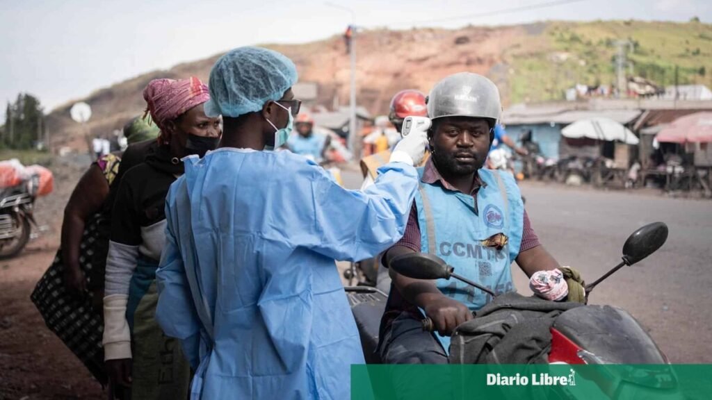 El ébola avanza entre fronteras porosas y sistemas de salud saturados: 43 muertos y más de 263 casos en RDC y Uganda
