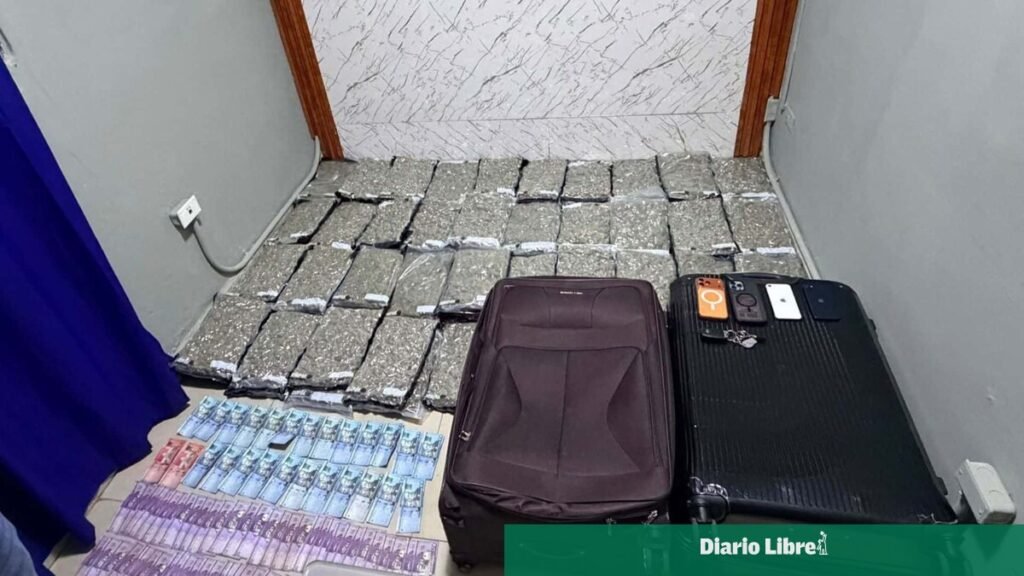 Hallan 69 paquetes en un peaje de La Romana y el caso vuelve a centrar la atención sobre la Autovía del Coral