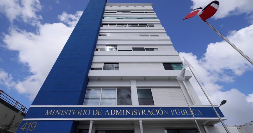 MAP abre 2,000 becas en IA mientras sigue pendiente la prueba de impacto en los servicios públicos