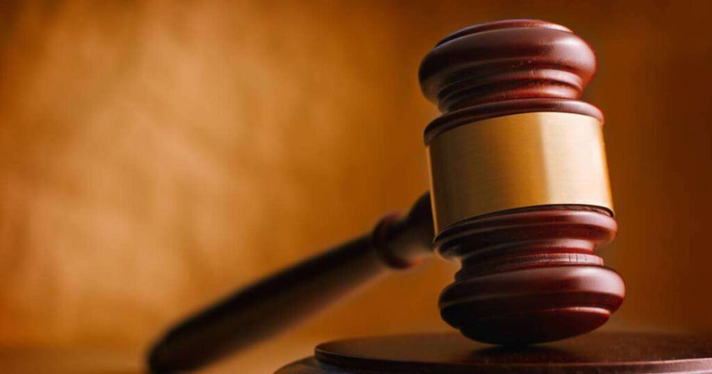 Empresario chino queda en libertad bajo fianza por presunta violencia de género