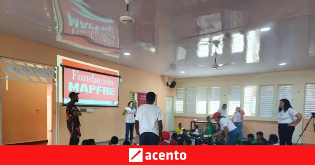 MAPFRE impulsa educación vial infantil en República Dominicana con apoyo de Digesett y Santo Domingo Este