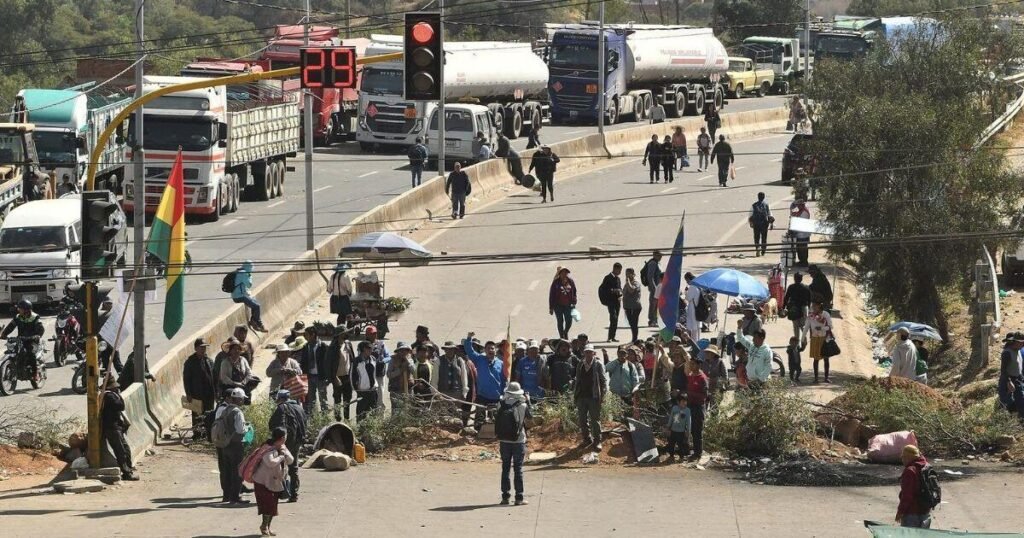 Bolivia amplía sus facultades de excepción y eleva la tensión por las protestas