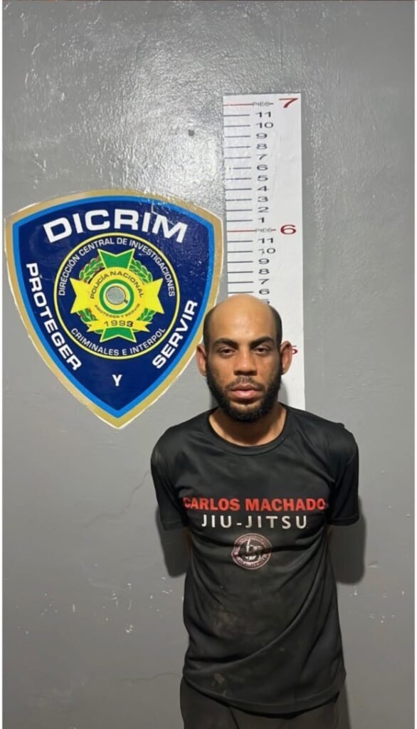Dos mujeres son asaltadas en el área monumental de Santiago y se mantiene la alerta por seguridad ciudadana