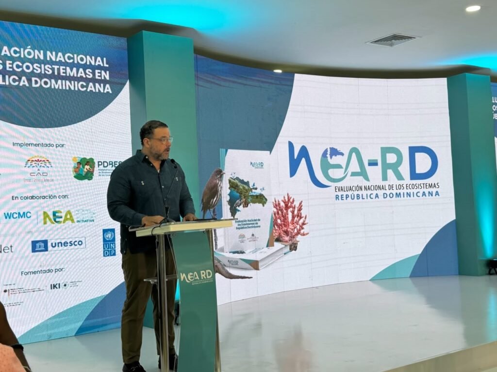 Estudio oficial expone deterioro de costas y manglares pese a su aporte millonario a la economía