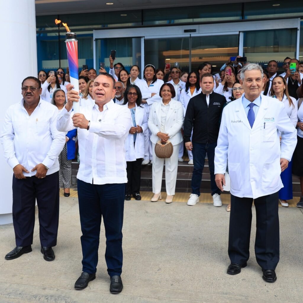 SNS garantiza atención gratuita en Santo Domingo 2026 y pone a prueba su red pública