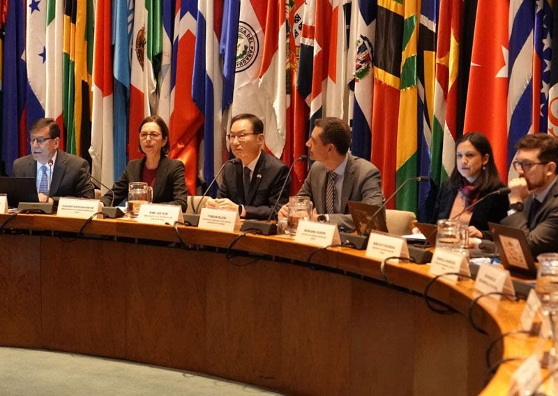 CEPAL alerta que la brecha digital puede agravar desigualdad y exclusión si los gobiernos no actúan