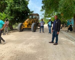 Comienzan en Galván los trabajos de asfaltado luego de una larga espera vecinal