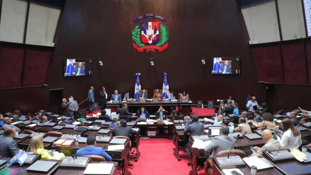 Reforma laboral entra a una semana decisiva en el Congreso tras más de un año y medio de trámite