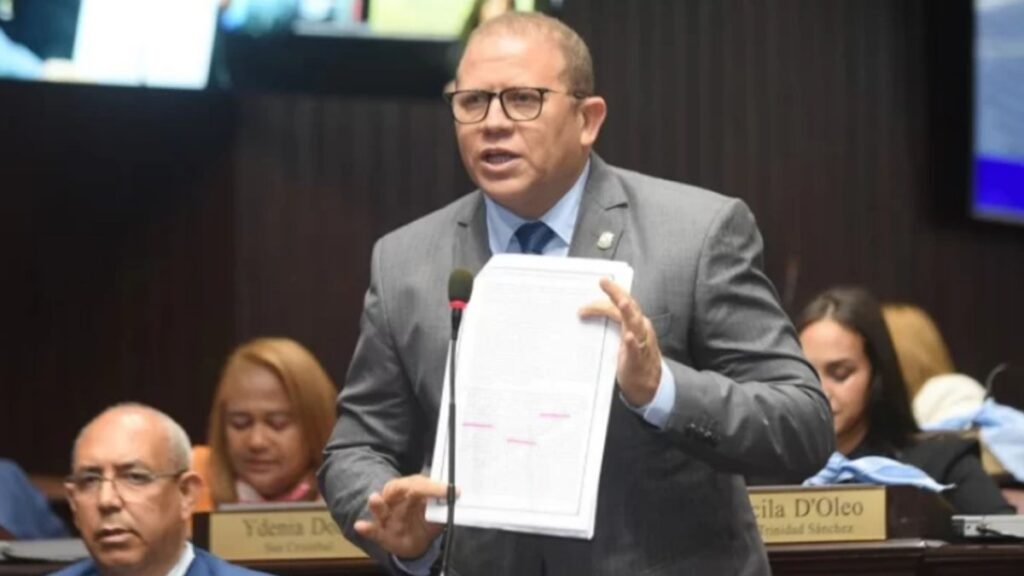 FP introduce reparos a 20 artículos y obliga a revisar la reforma laboral