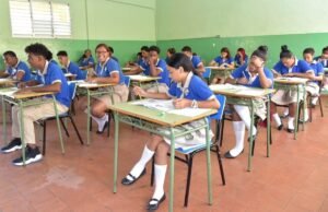 Minerd activa Pruebas Nacionales para más de 111 mil estudiantes y pone bajo presión su capacidad de coordinación