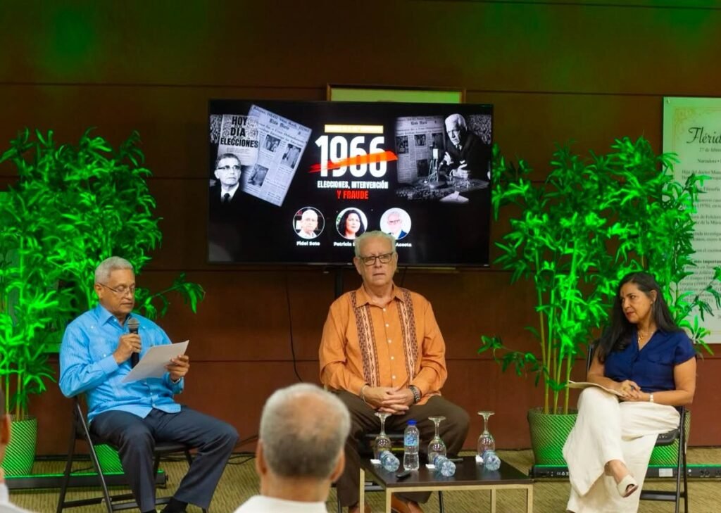 Juan Bosch: un coloquio vuelve sobre 1966 y las denuncias que rodearon aquellos comicios