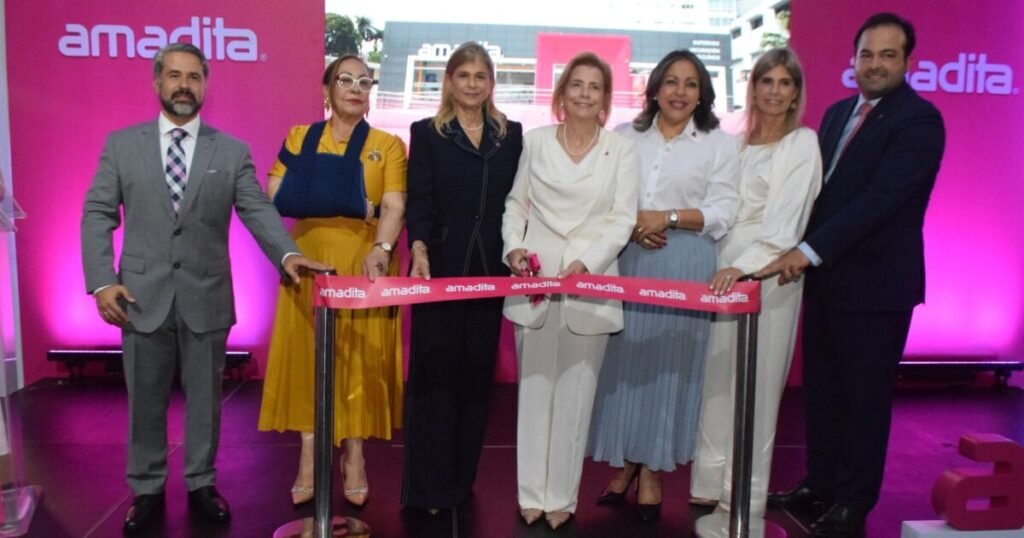 Amadita inaugura en Santiago su mayor centro de procesamiento clínico y reaviva el debate sobre la respuesta sanitaria en el Norte