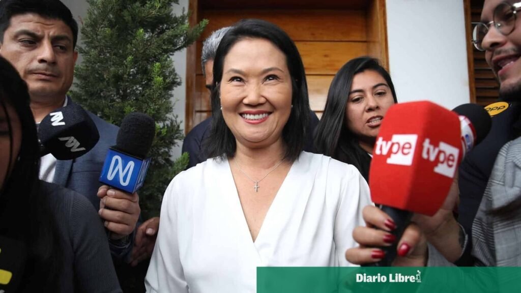 Perú se encamina a un desenlace apretado mientras Sánchez cuestiona el resultado y llama a movilizarse