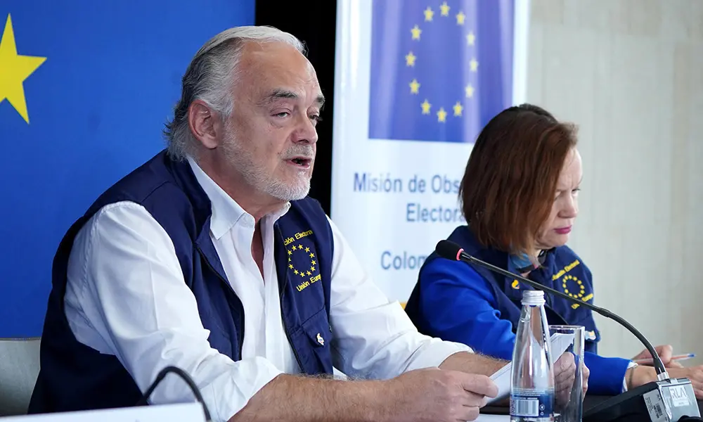 La UE niega fraude en Colombia y continúan las dudas sobre las denuncias electorales
