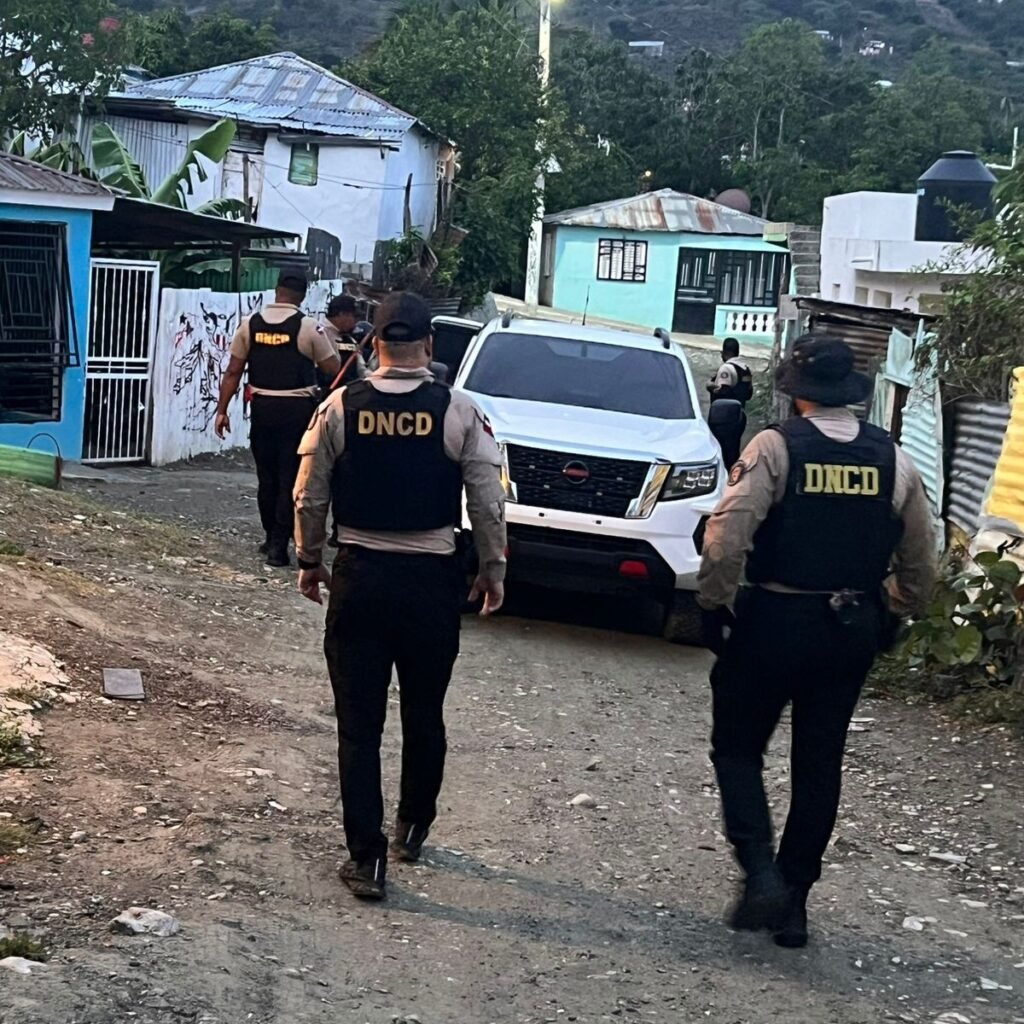 Operativos en Padre Las Casas revelan continuidad de puntos de drogas en varios sectores de Azua