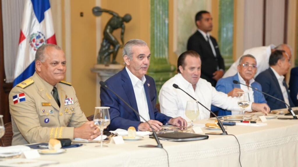 Gobierno presenta plan fronterizo y persisten dudas sobre su aplicación y alcance