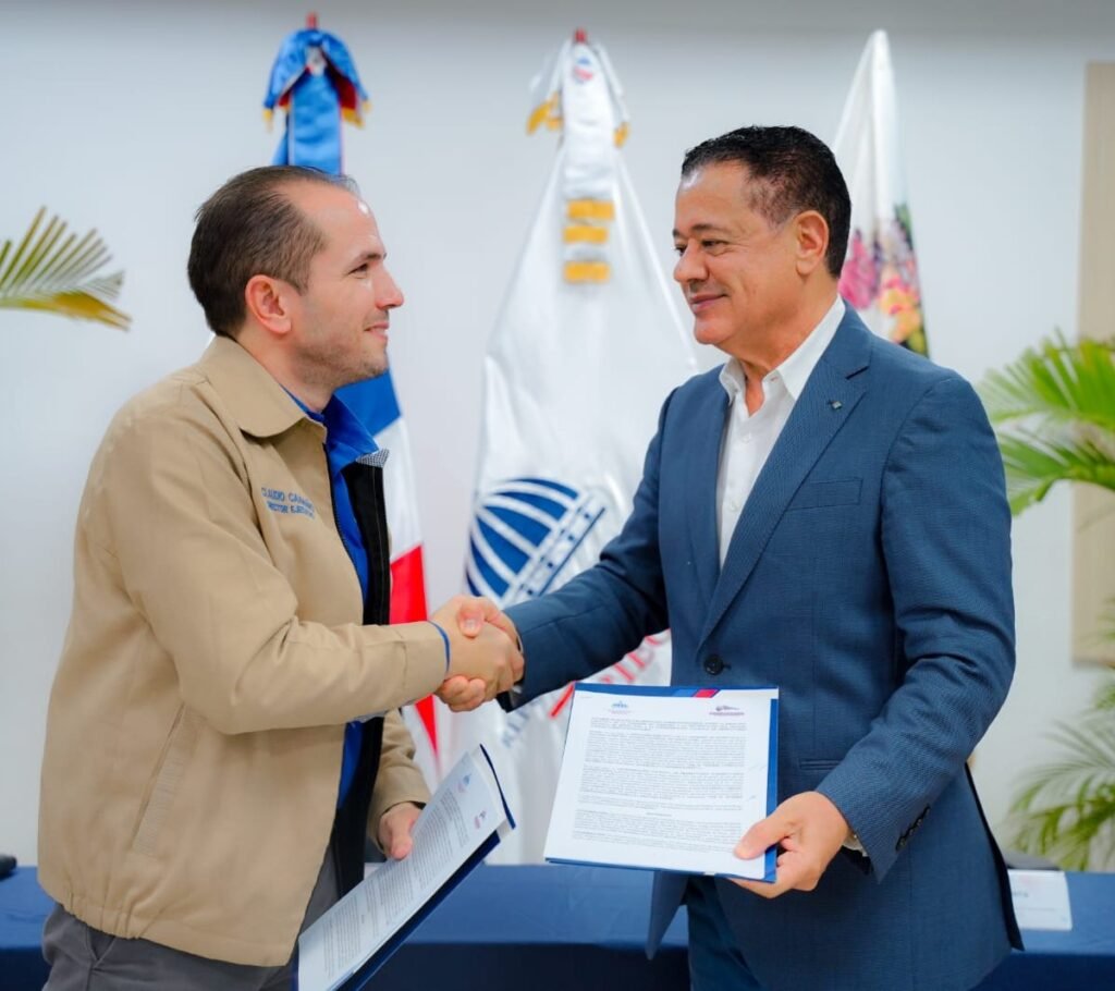 TNR y Confenagro sellan acuerdo para impulsar la tecnificación del campo