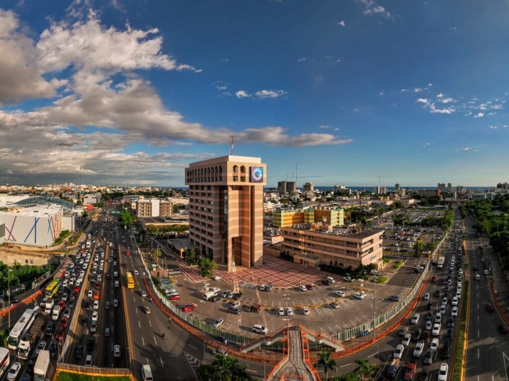 Banco Popular concentra 40.8 % de su cartera comercial en mipymes y vuelve a poner el foco sobre el financiamiento que sostiene al empleo