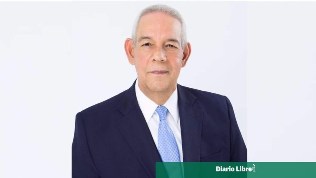 Luis Hernández critica el abandono de los servicios en Santo Domingo Este y dice que la propaganda no oculta el problema