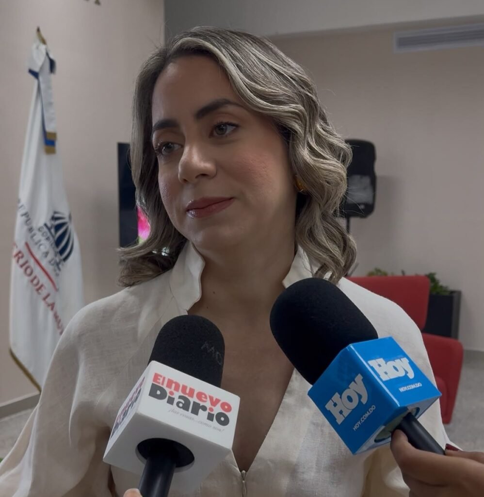 Reyes admite que suben denuncias y feminicidios y dice que se refuerzan las acciones de prevención